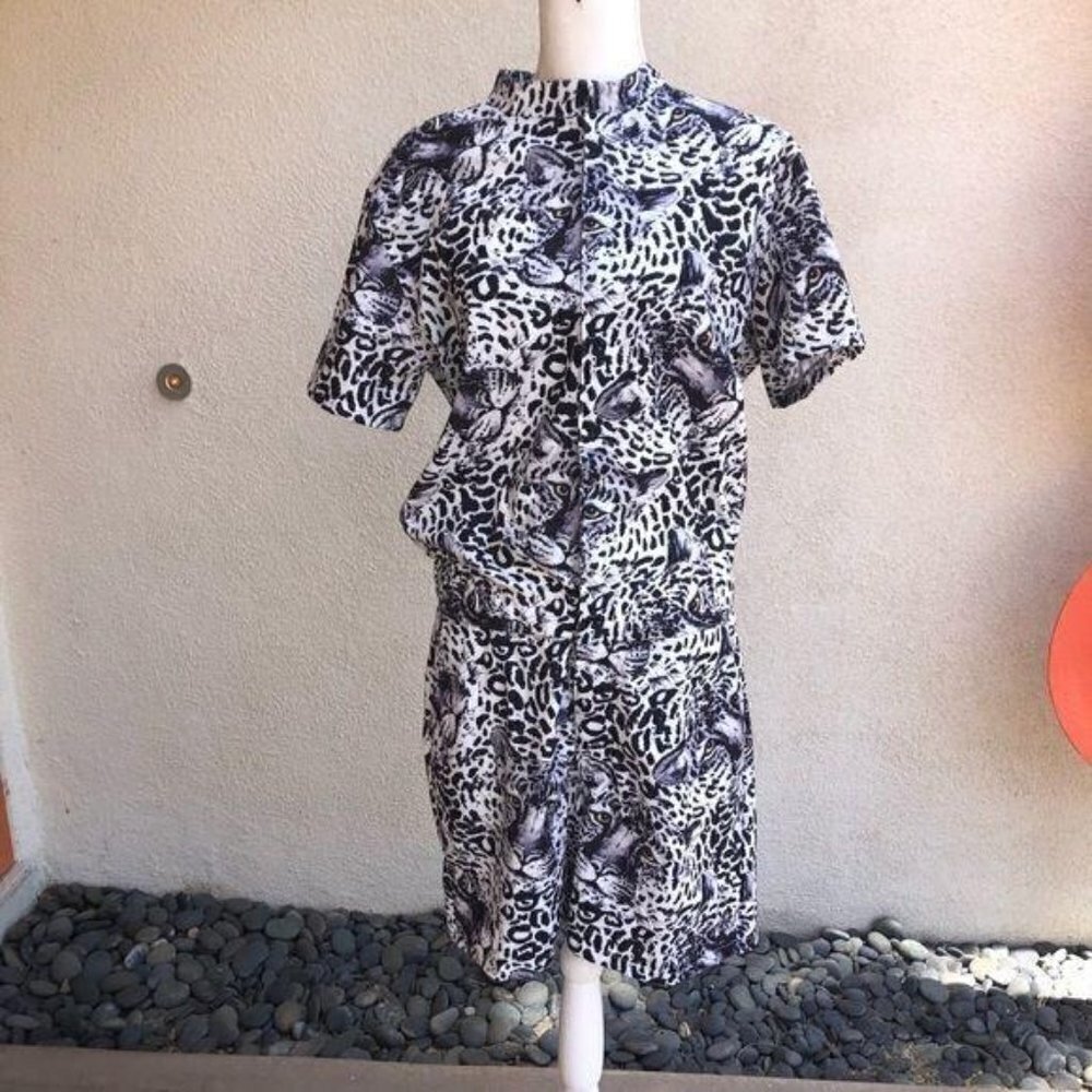 Tiger Print Unisex Romper With Elastic Waist - image 2